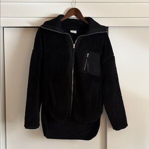 Varley Myla Zip Through Fleece Jacket in Black